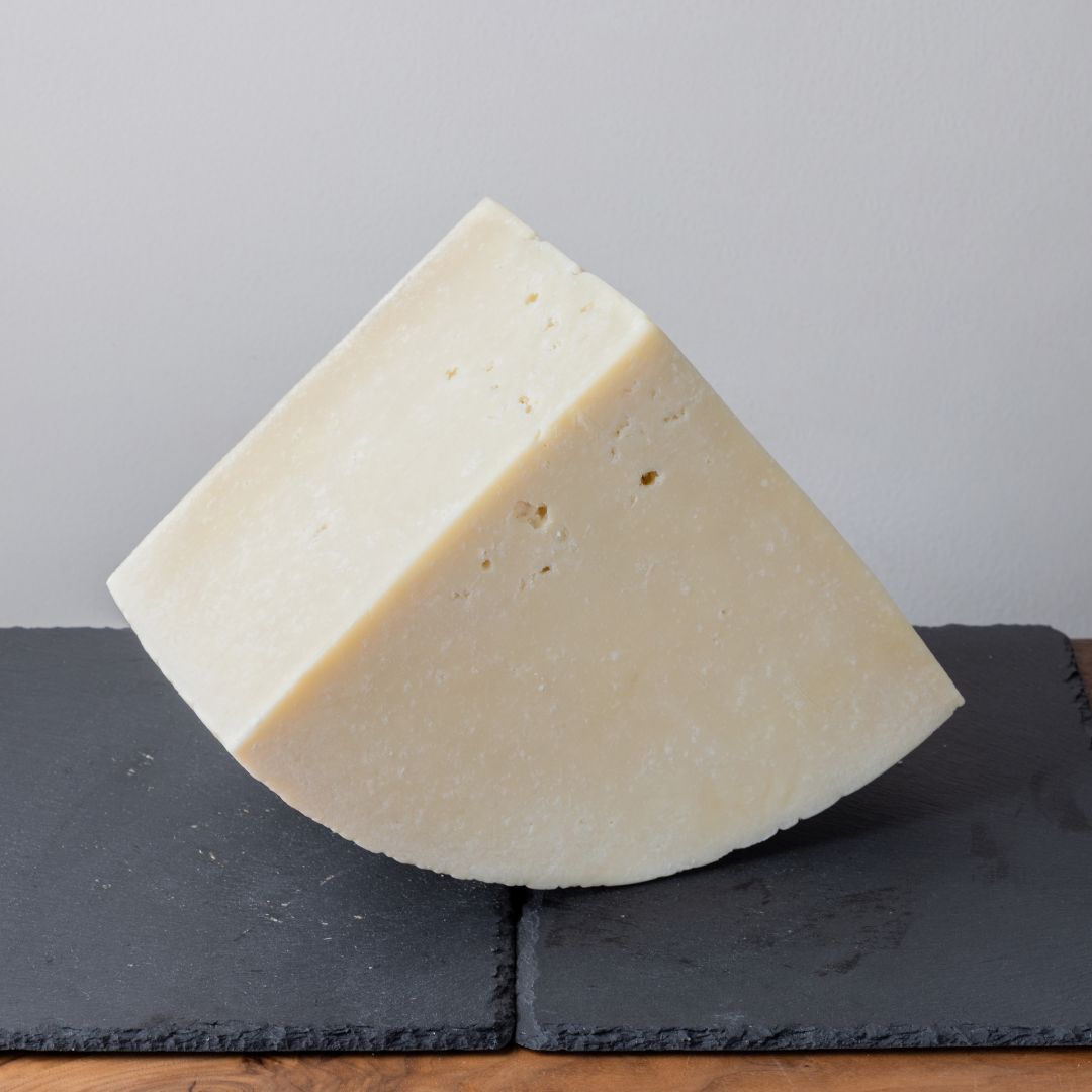 ペコリーノ・ロマーノ/PECORINO ROMANO (110g)