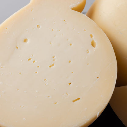 カチョカヴァッロ モリザーノ/CACIOCAVALLO MOLISANO (110g)