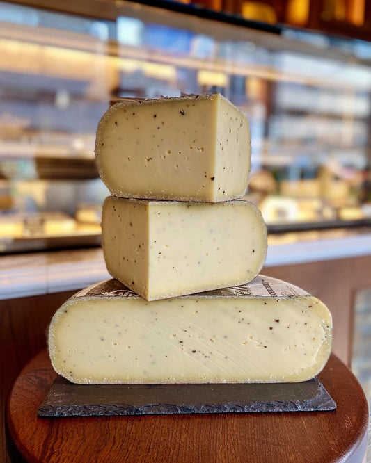 ゴーダ オゥ トリュフ/GOUDA OU TRUFFLE (110g)